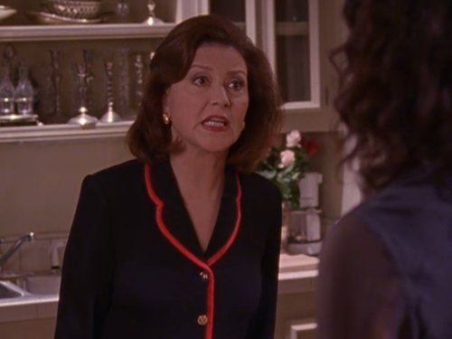 Kelly Bishop in Gilmore Girls (2000)