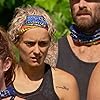 Sharn Coombes and Moana Hope in Australian Survivor (2016)