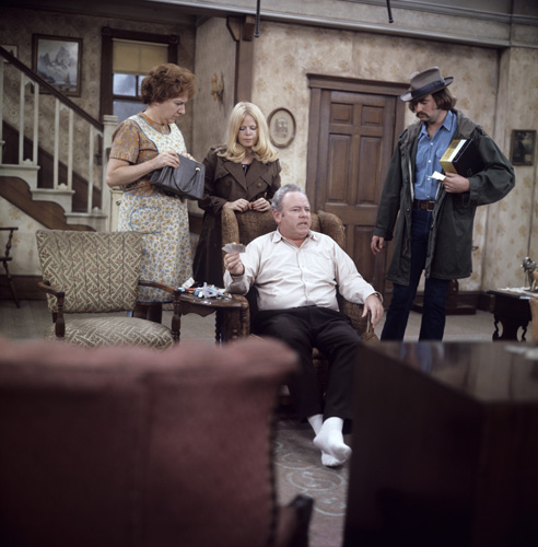 Rob Reiner, Sally Struthers, Carroll O'Connor, and Jean Stapleton in All in the Family (1971)