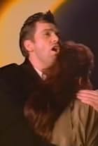 Kate Bush and Peter Gabriel in Peter Gabriel Feat. Kate Bush: Don't Give Up (1986)