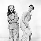 Veronica Lake and Eddie Bracken in Hold That Blonde! (1945)