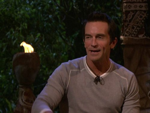 Jeff Probst in Survivor (2000)