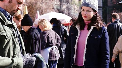 Lauren Graham and Scott Patterson in Gilmore Girls (2000)