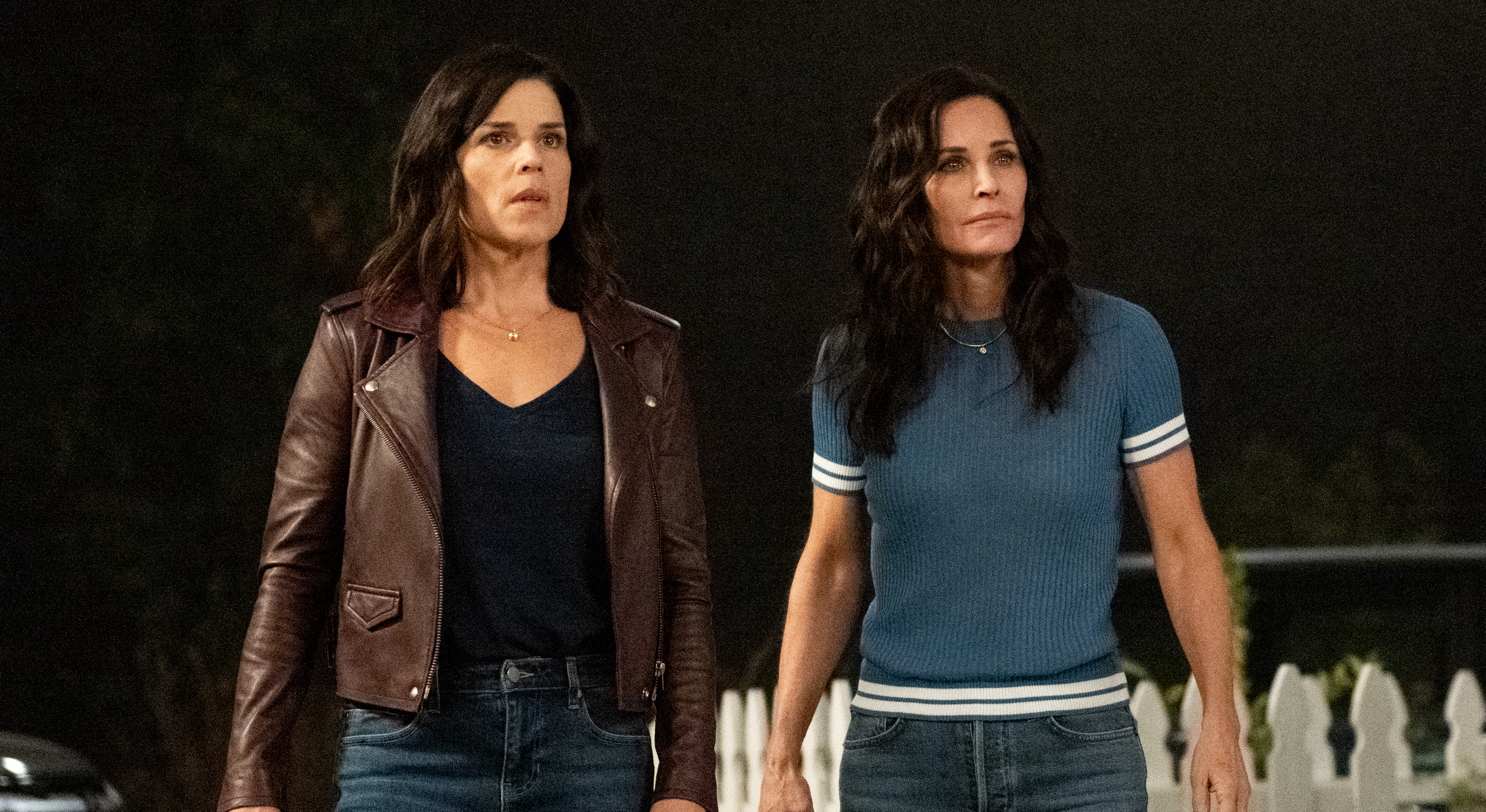 Neve Campbell and Courteney Cox in Scream (2022)