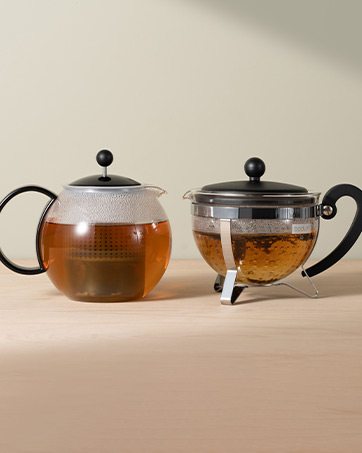 Tea, loose leaf tea, tea pot