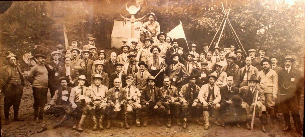 Camp-Fire Club of American Outing 1910