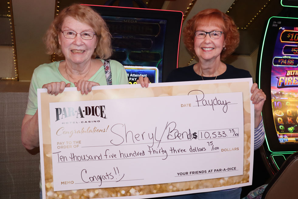 Sheryl B & Brenda C - winners at Par-A-Dice