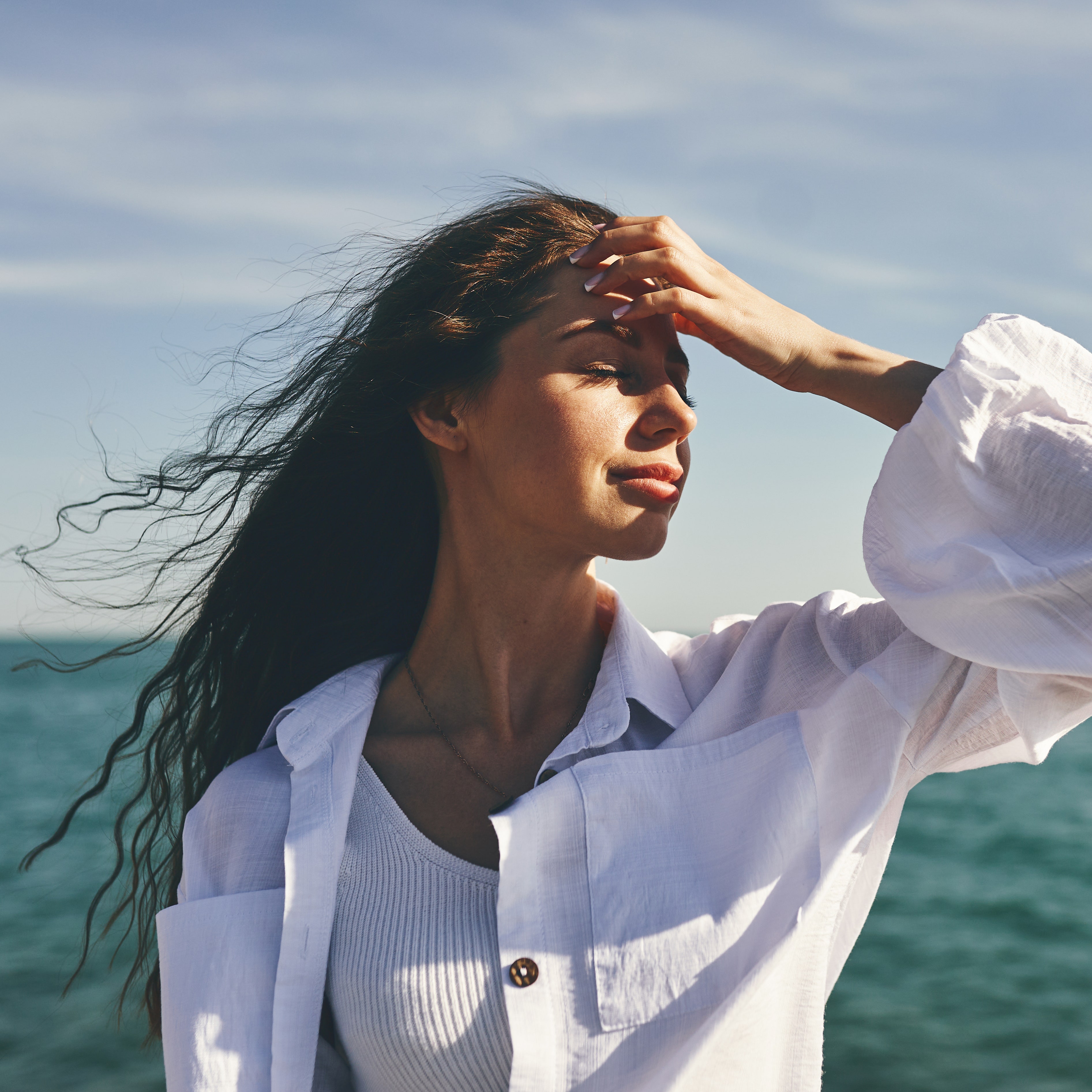 Capelli al mare: cosa fare e cosa non fare per non averli come «paglia» al rientro