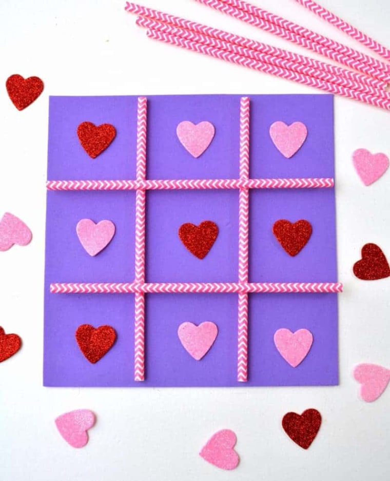 valentine's day tic tac toe game 