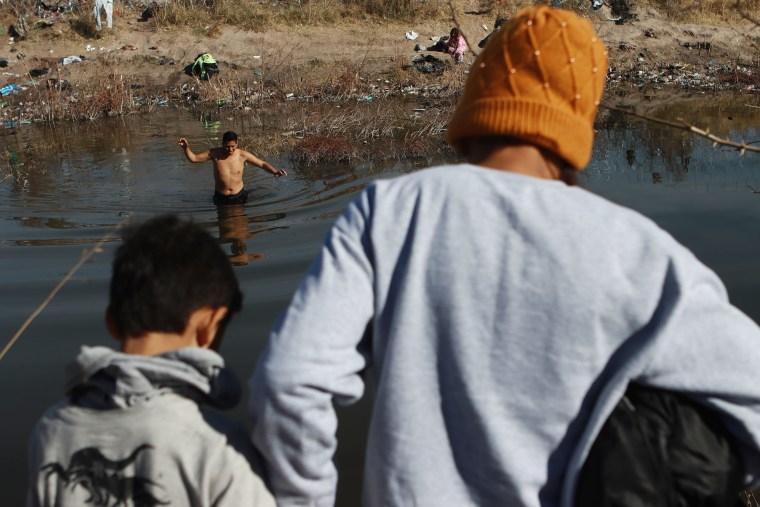 The immigration crisis has led to a crisis between the federal government and state authorities in Texas led by its Republican governor, Greg Abbott, who has called the growing influx of migrants an invasion and has erected razor-wire fencing in defiance of the Supreme Court and the Biden administration. 