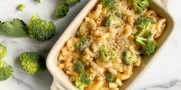 Broccoli mac and cheese