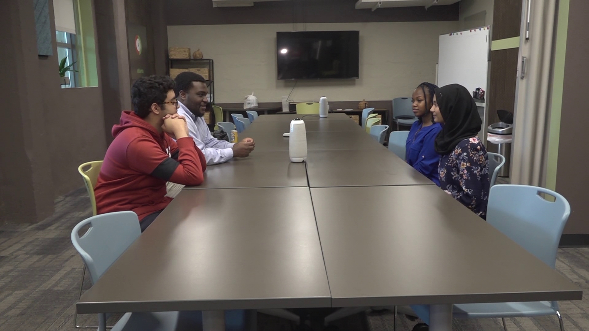 A group of students from several metro Atlanta districts is working to improve resources for students in Atlanta Public Schools by creating a student-led board.