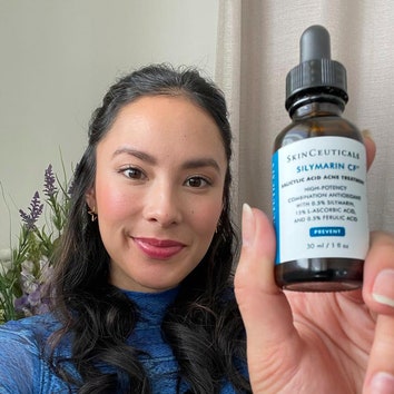 This SkinCeuticals Antioxidant Is the Key to Reducing Oiliness in Blemish-Prone Skin