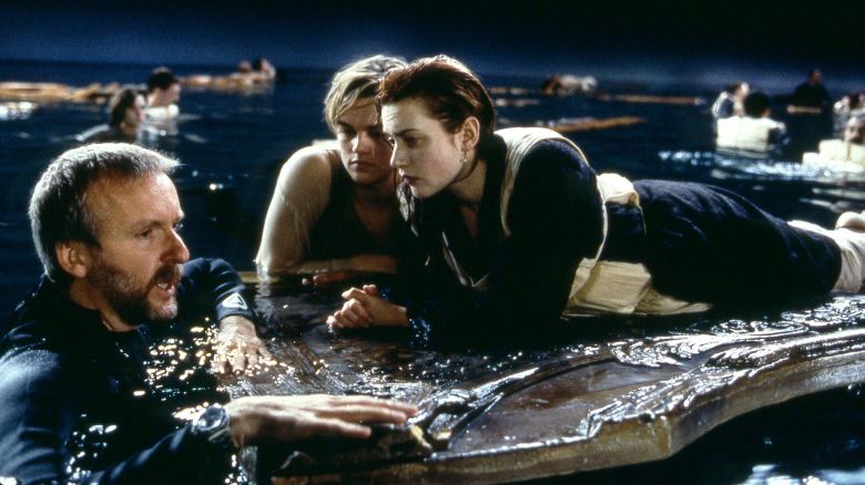 2JH1298 CAMERON,DICAPRIO,WINSLET, TITANIC, 1997