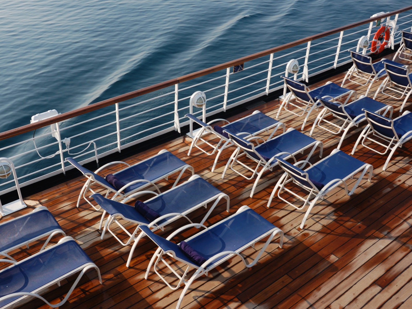 11 Things You Should Never Do On a Cruise