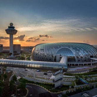 The 10 Best Airports for Food, From Istanbul to Atlanta