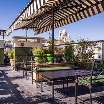 The top 12 prettiest rooftop bars in Paris