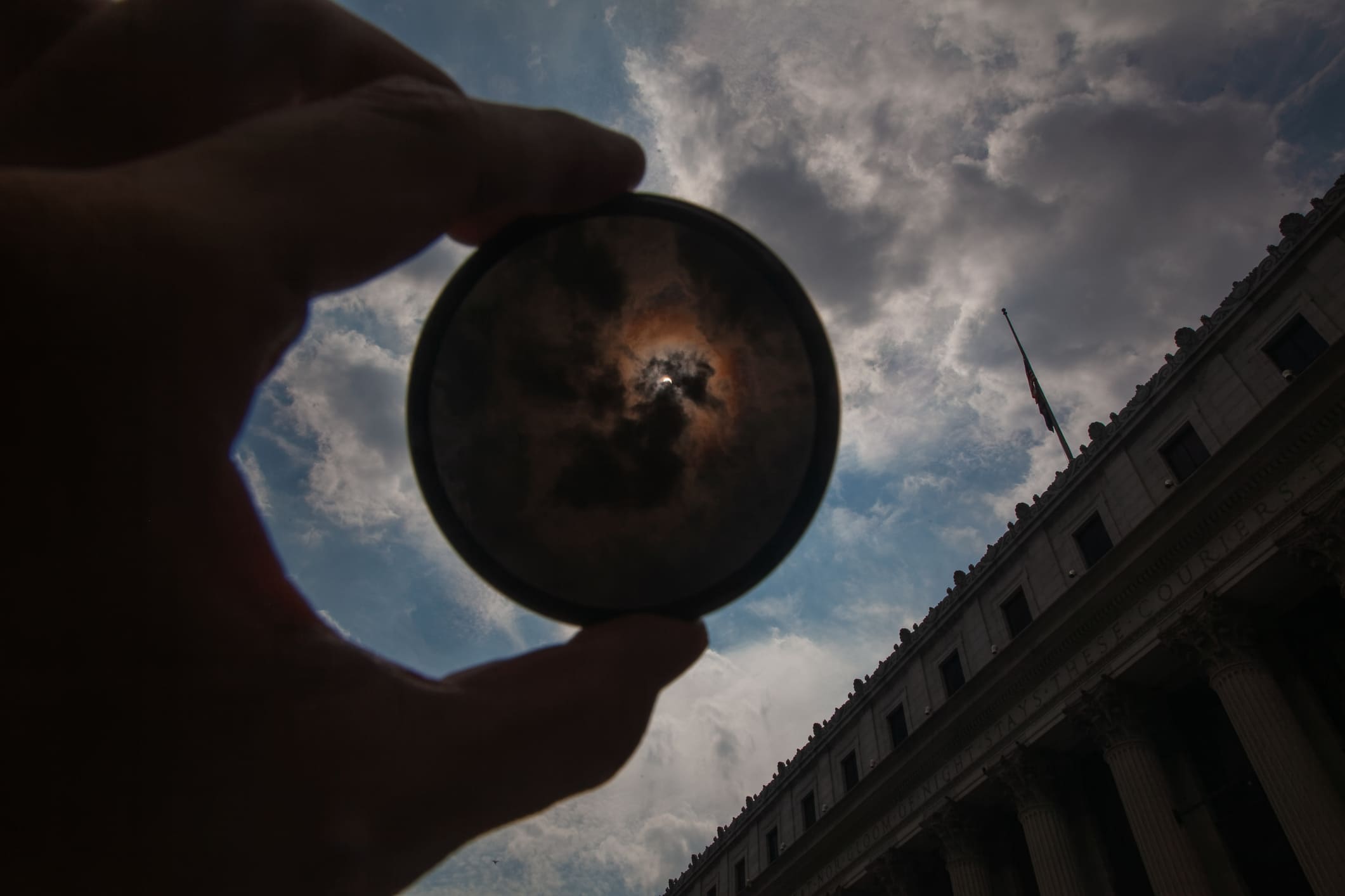 Cómo fotografiar el eclipse solar anular con tu smartphone