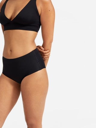 Everlane black hipster underwear