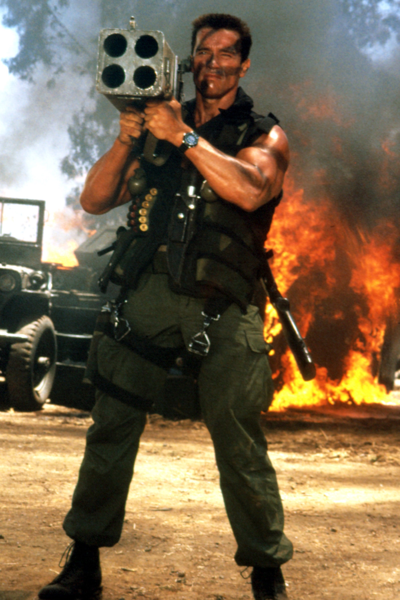 COMMANDO Arnold Schwarzenegger 1985 TM  Copyright  20th Century Fox Film Corp. All rights reserved.