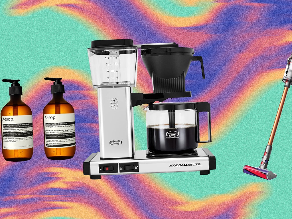 Coffee Fanatics’ Favorite Brewer Is Steeply Discounted Right Now (And 7 More Great Gear Deals)