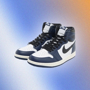 L'Air Jordan 1 High OG Midnight Navy è il prossimo pezzo forte dello sneakerverse