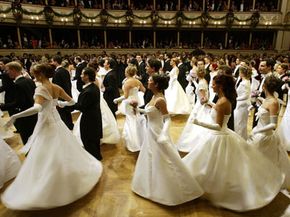 debutantes at the Vienna Opera