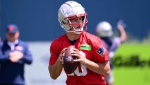 Patriots quarterback Drake Maye