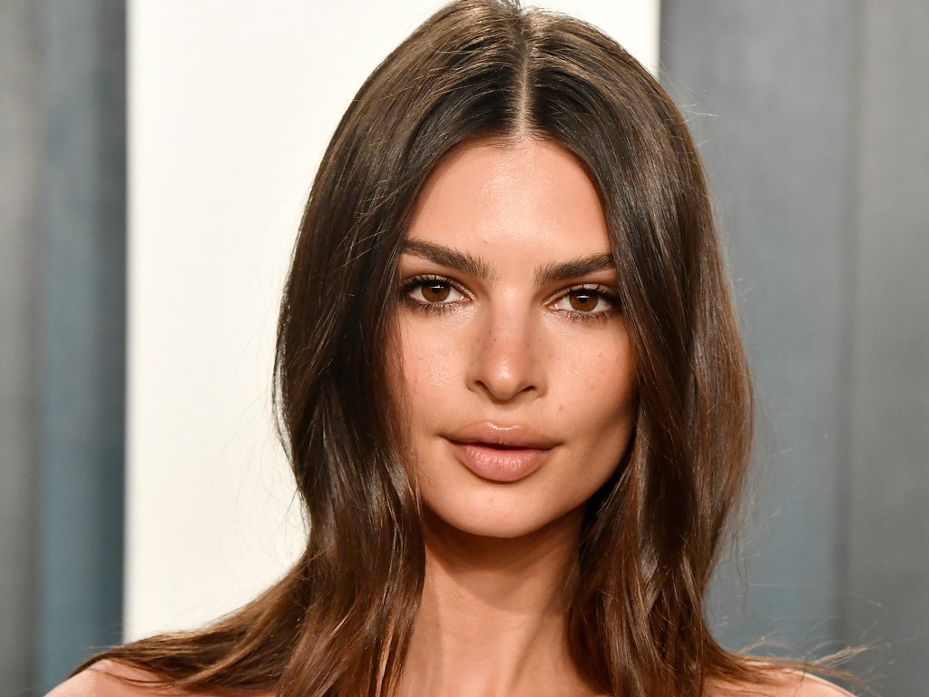 Emily Ratajkowski Confirms She's Been Dating Someone for Two Months Following Harry Styles Kiss