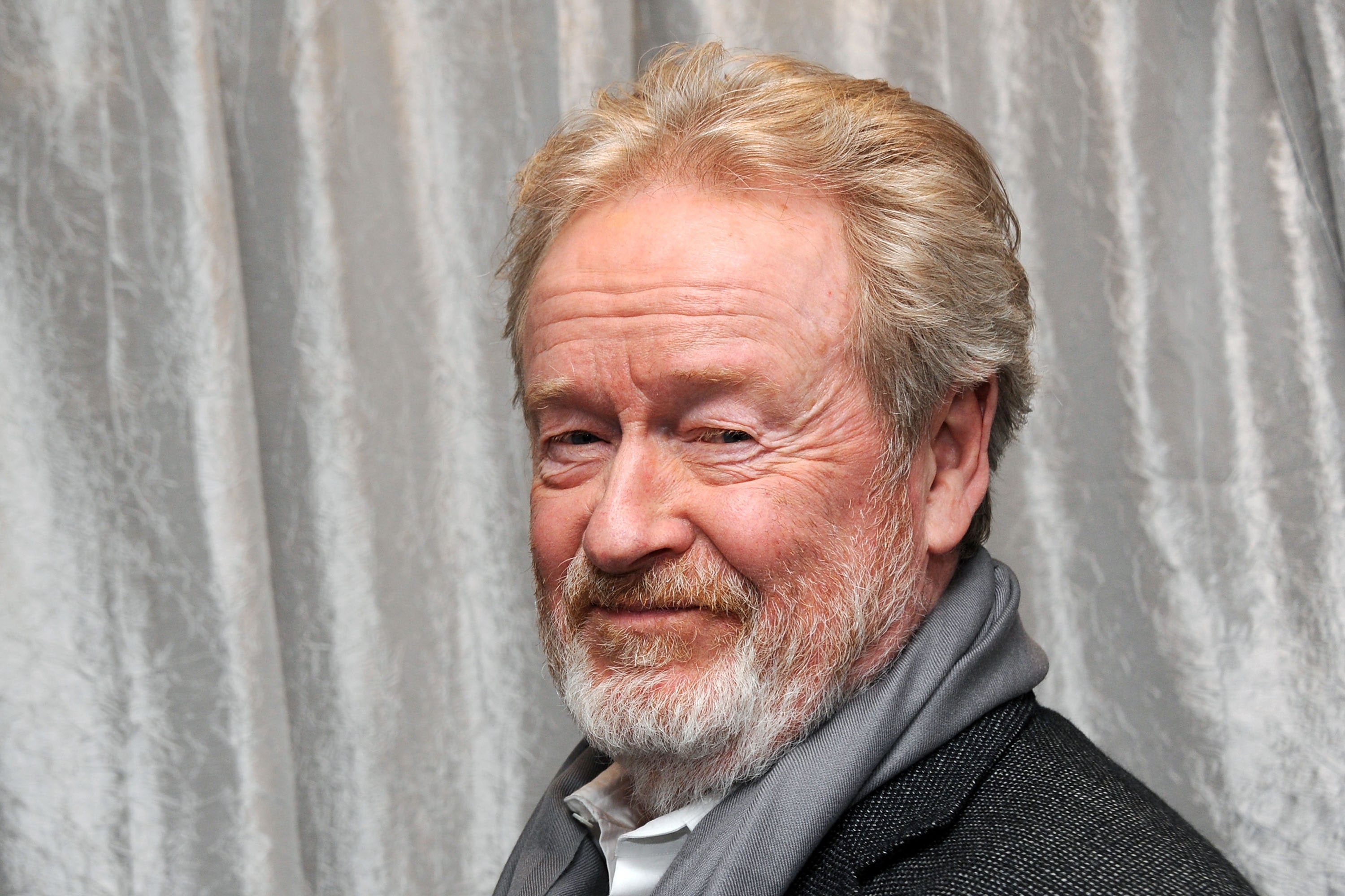 Ridley Scott réagit aux critiques de la famille Gucci sur « House of Gucci »