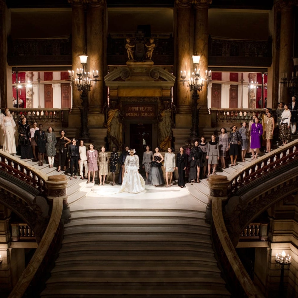 Chez Chanel, une virée haute couture à l'Opéra de Paris