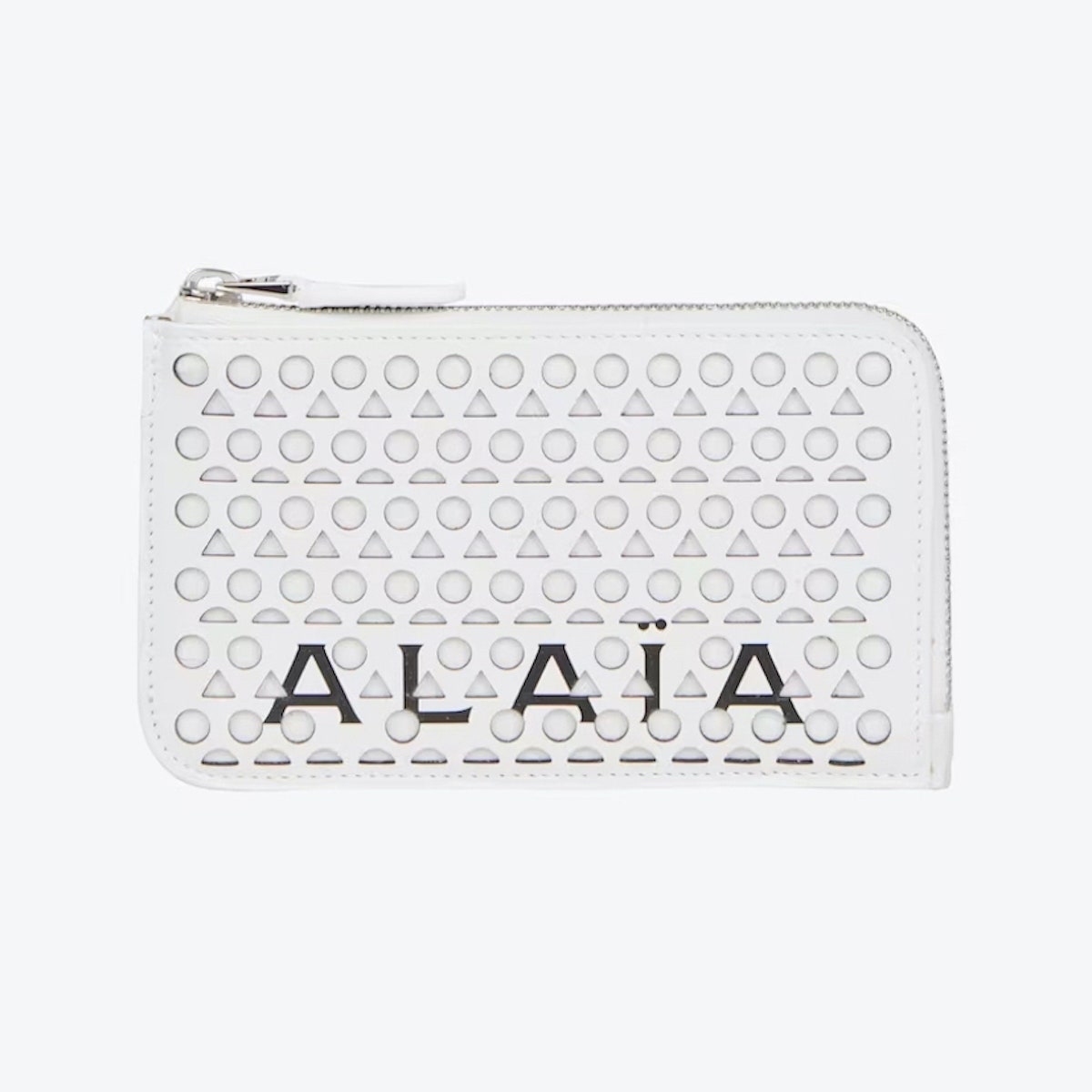 アライア（ALAÏA）