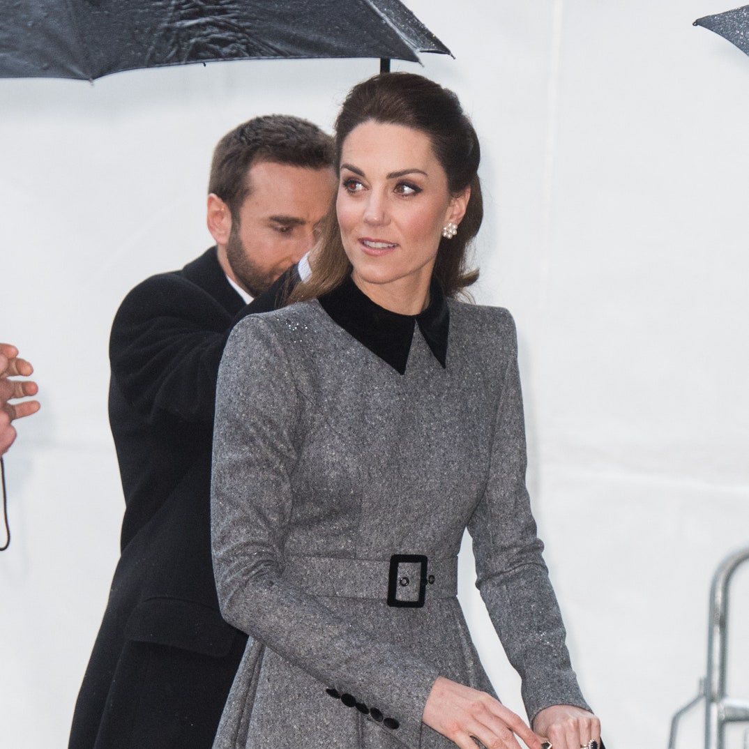 The Duchess Of Cambridge Pays Her Respects On Holocaust Memorial Day