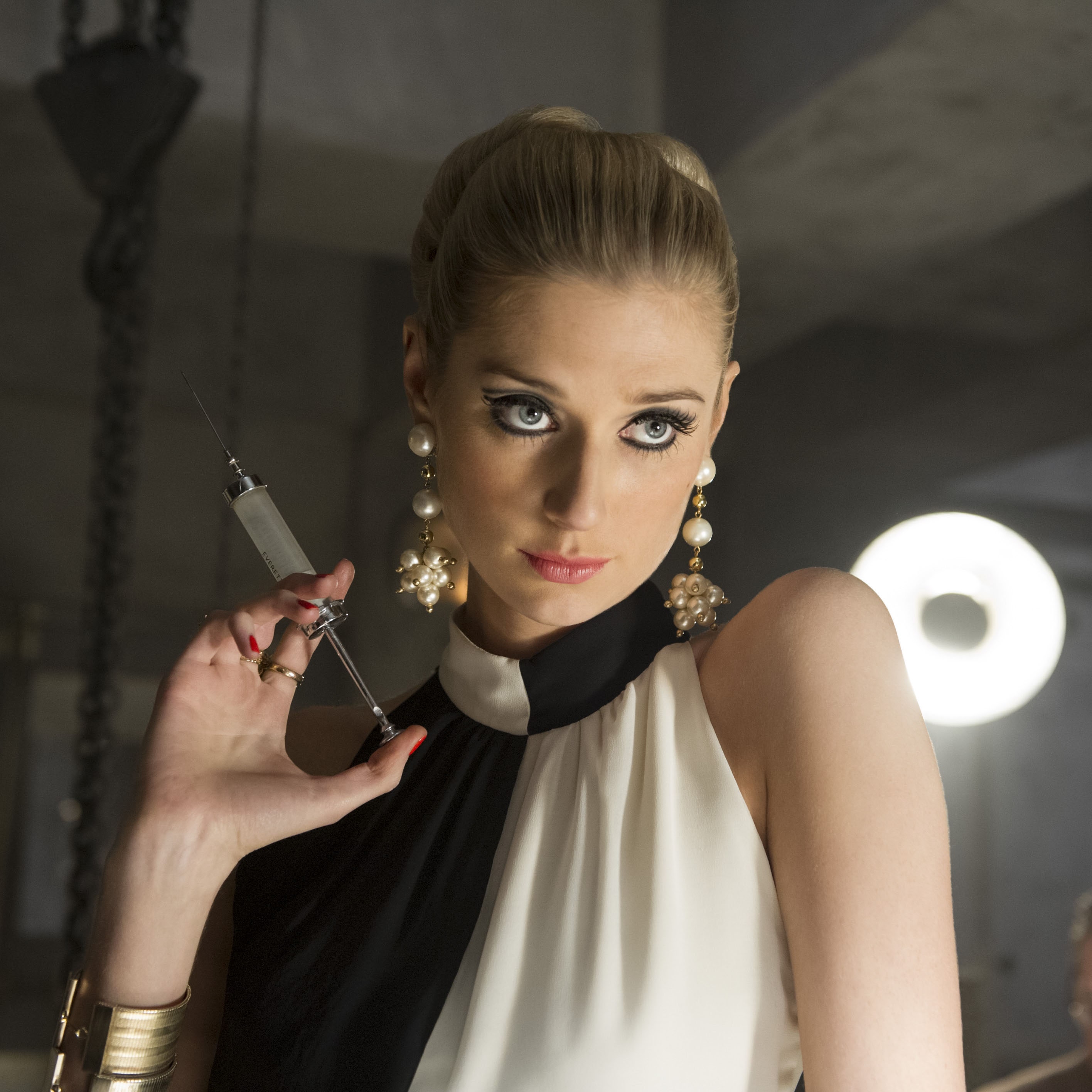 5 Reasons Elizabeth Debicki Will Make The Perfect Diana, Princess Of Wales In ‘The Crown’