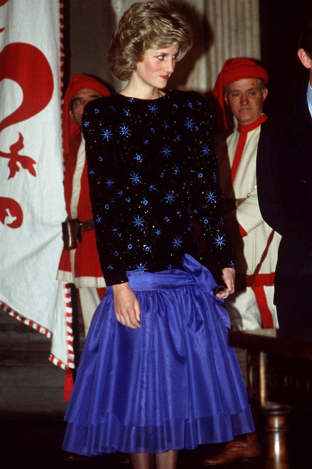 Princess Dianas Impossibly Festive 80s Dress Has Sold For Almost 1M