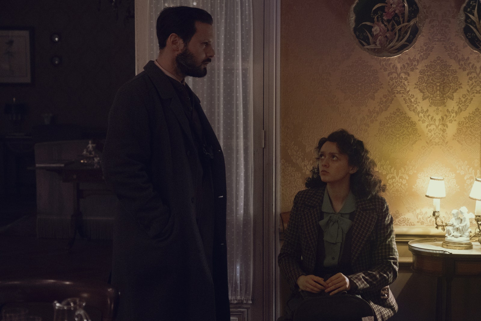 Hugo Becker as Herv des Charbonneries and Maisie Williams as Catherine Dior in The New Look.