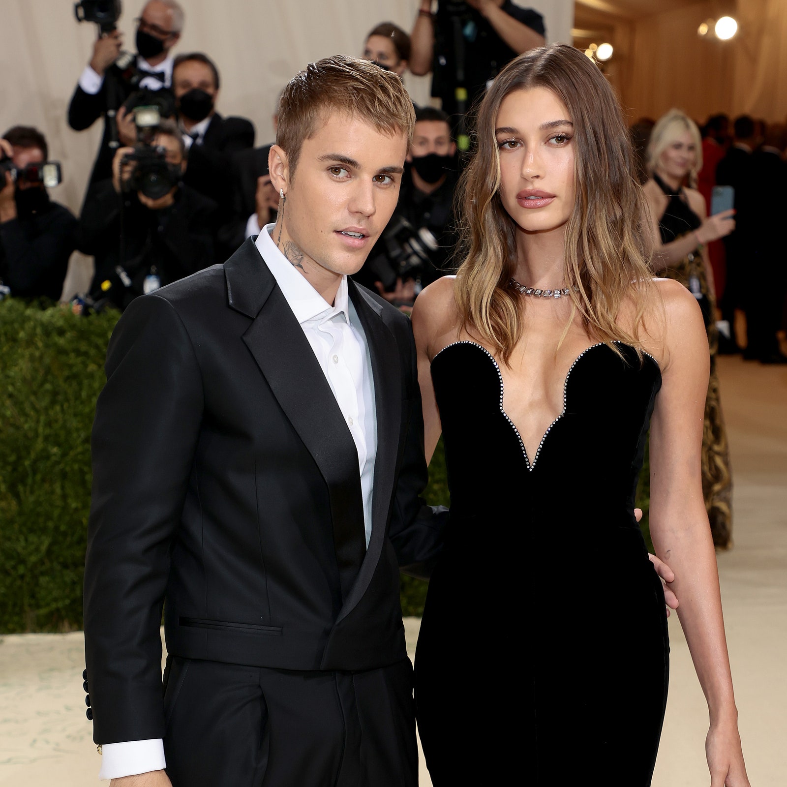 Hailey And Justin Bieber Welcome Their First Baby &#8211; And Reveal The Name