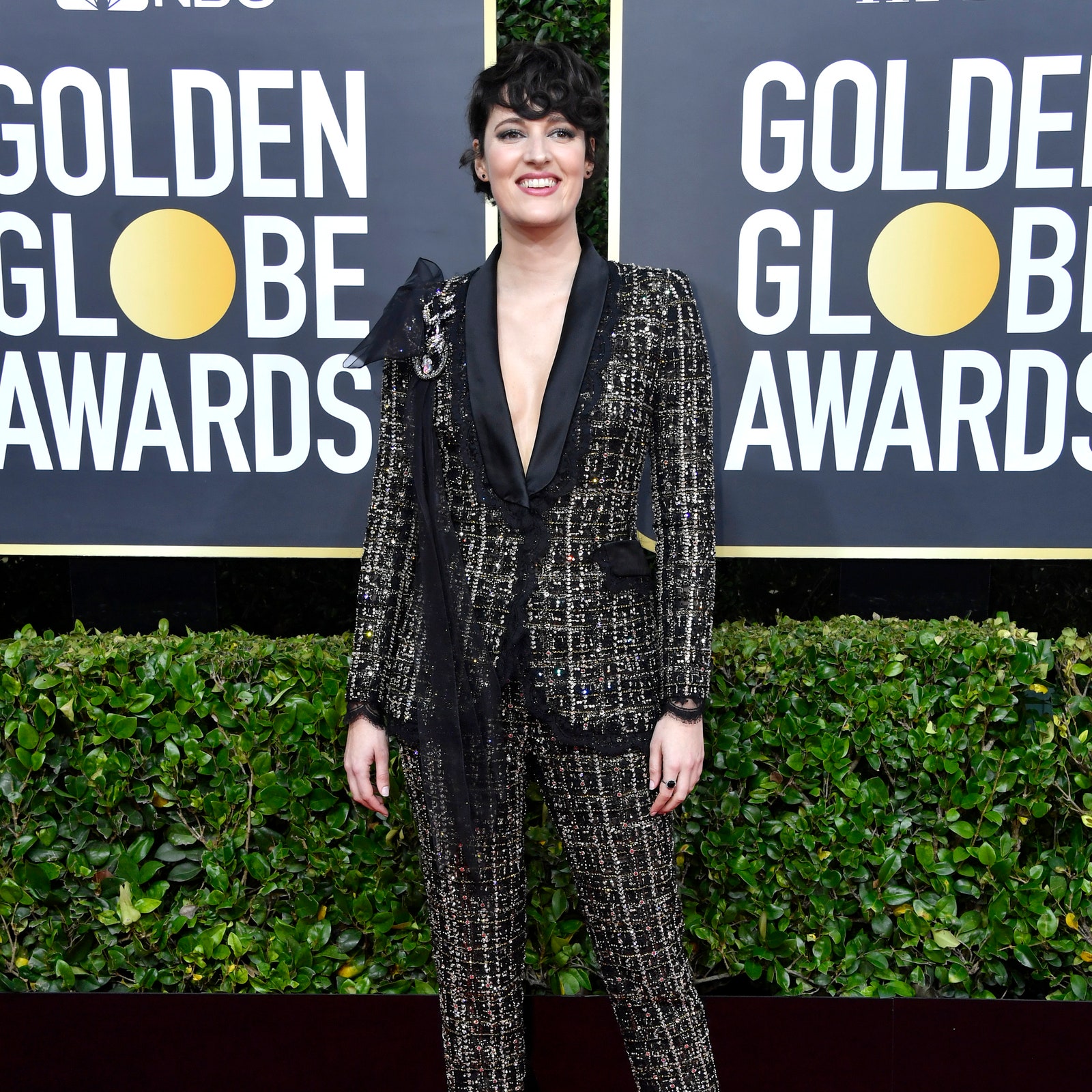 Phoebe Waller-Bridge versteigert ihr Golden-Globes-Outfit für Australien