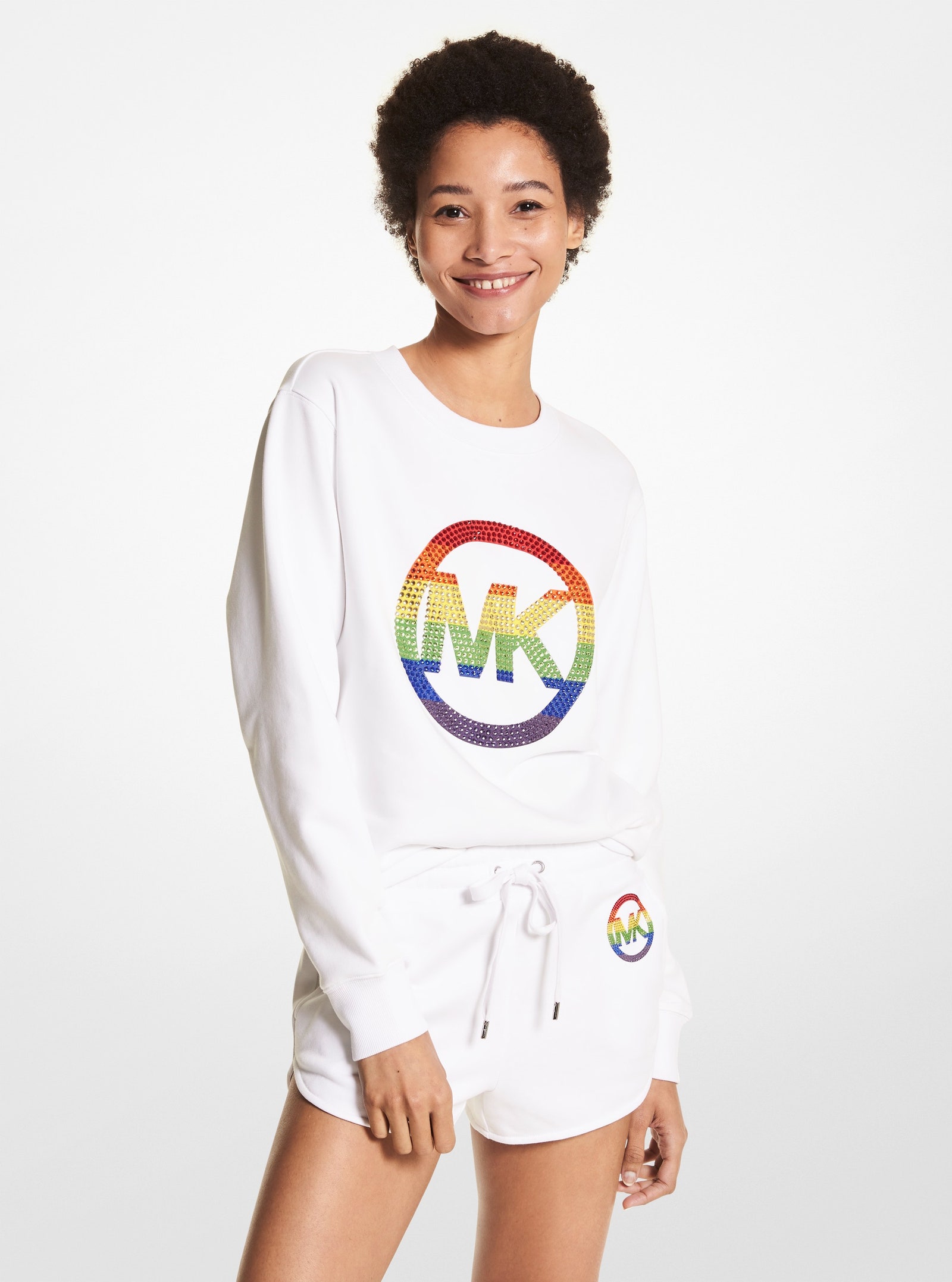 PrideSweatshirt aus Baumwolle mit Logo in Regenbogenfarben 225 Euro über Michaelkors.de.