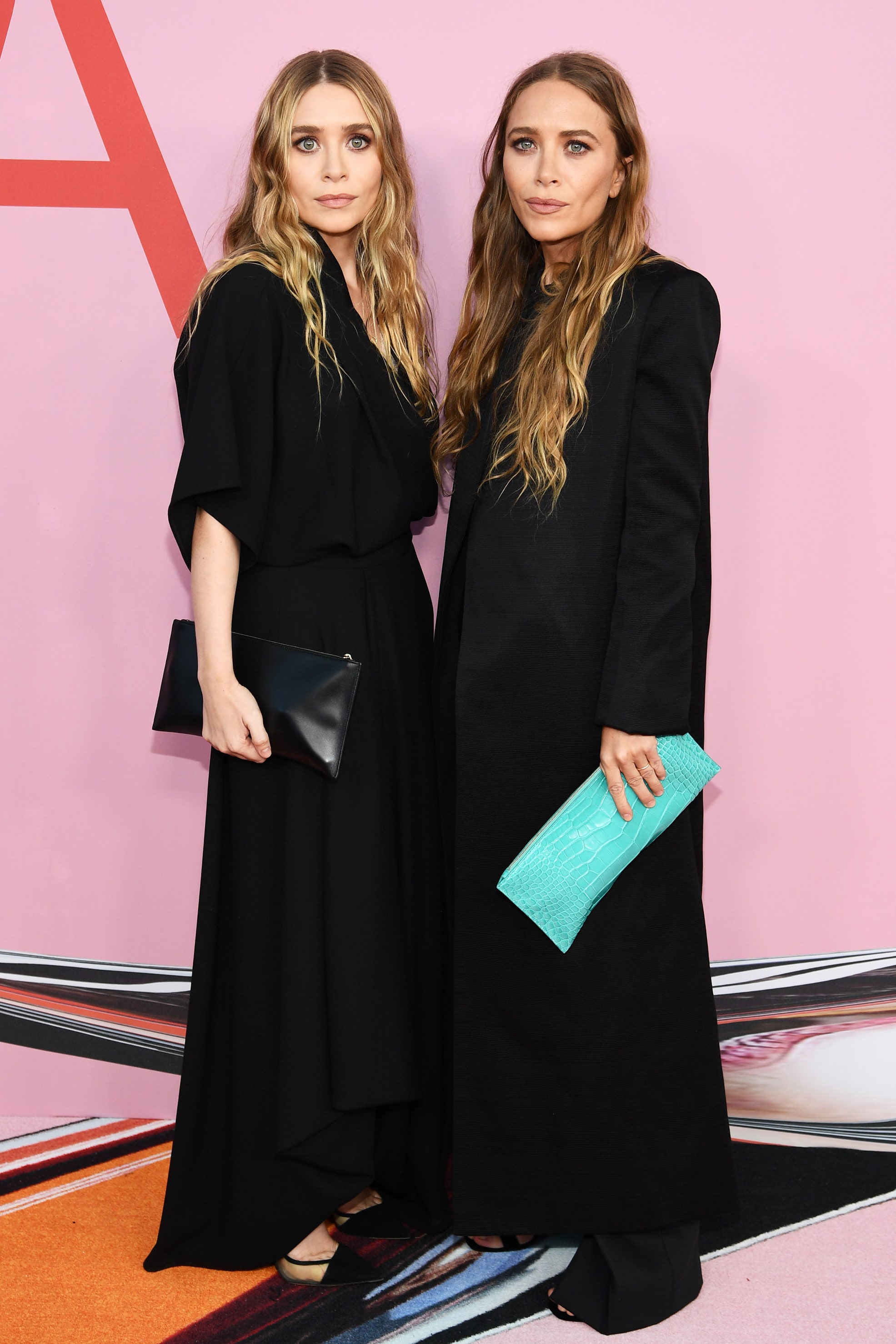 NoSocialMediaPolitik The Row Show Paris Fashion Week Ashley Olsen MaryKate Olsen