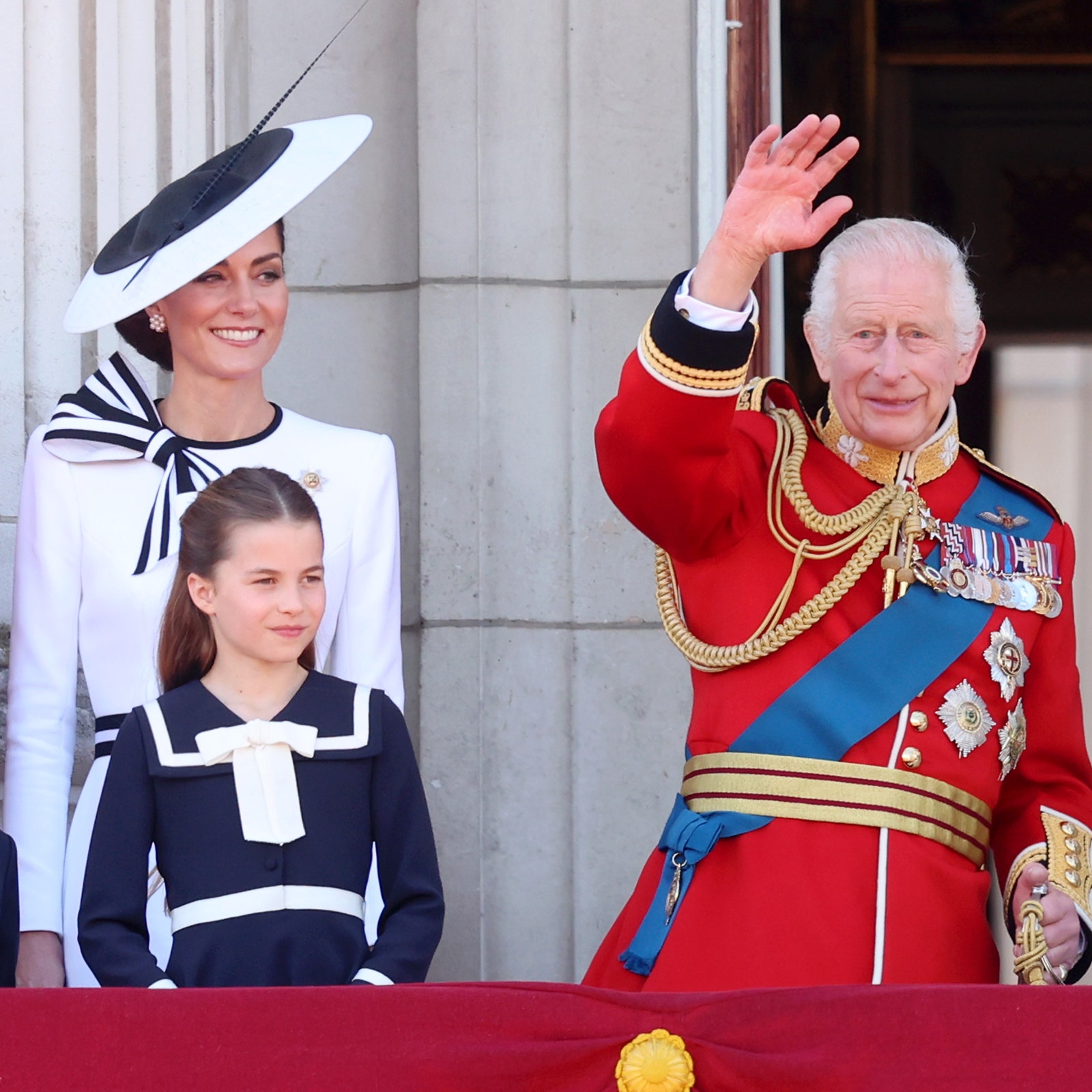 Diese tiefere Bedeutung steckt hinter dem Matrosenkleid von Prinzessin Charlotte bei der "Trooping the Colour"-Parade