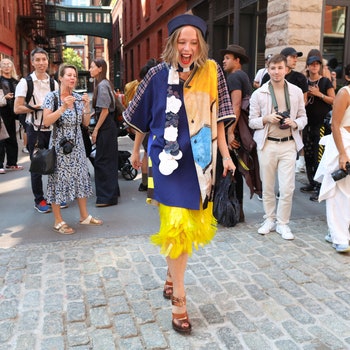 New York Fashion Week: Entdecken Sie die schönsten Streetstyle-Looks der Frühjahr/Sommer-Shows 2025