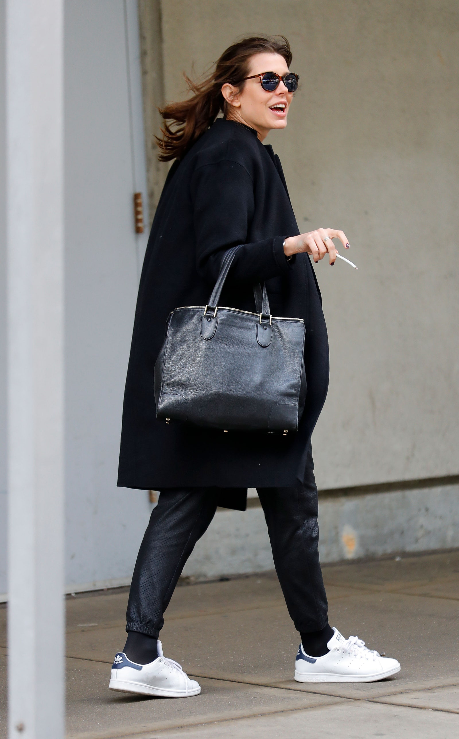 Carlota Casiraghi con zapatillas Stan Smith.