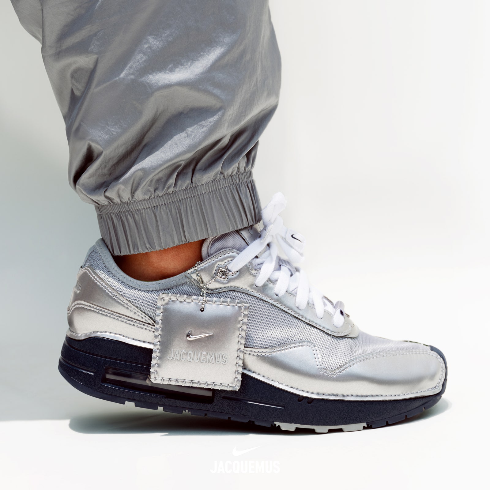 Las nuevas Nike Air Max diseñadas por Jacquemus lo tienen todo para convertirse en las zapatillas del verano