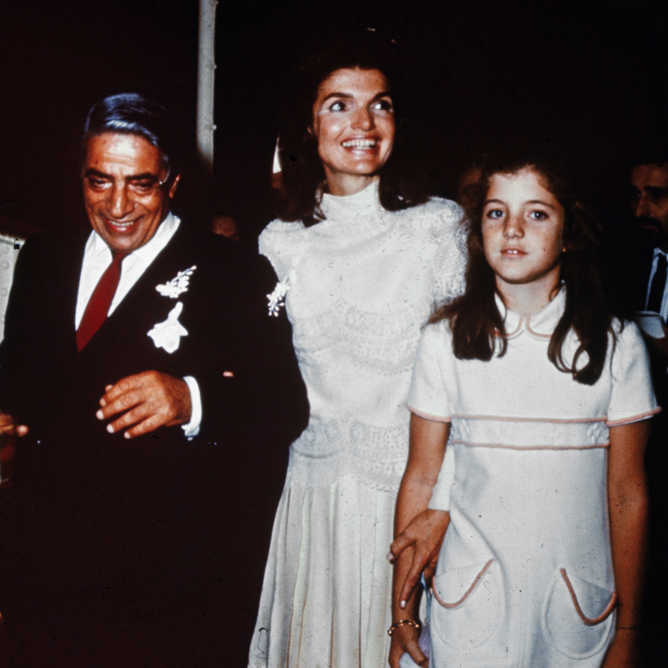 La historia del arrebatador vestido de novia de Jackie O para su segunda boda (con Aristóteles Onassis)