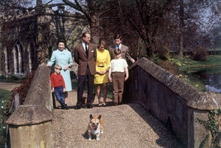 La reine Elizabeth avec sa famille au Château de Windsor 1968 le 20 avril 1968