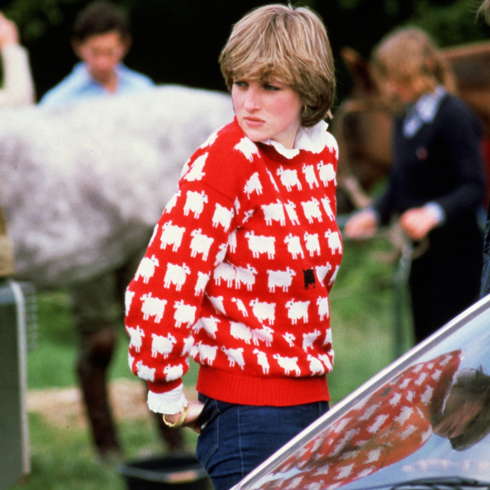 Cette pièce mode signature de Lady Diana nous inspire pour l'automne