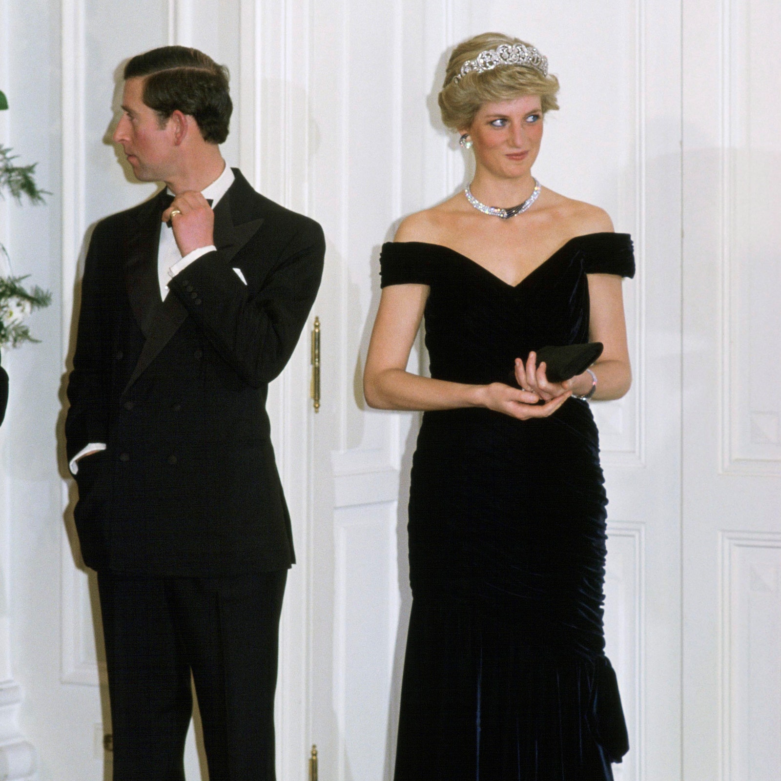 Le Prince Charles et la Princesse Diana : toute la chronologie de leur couple et leur relation tragique