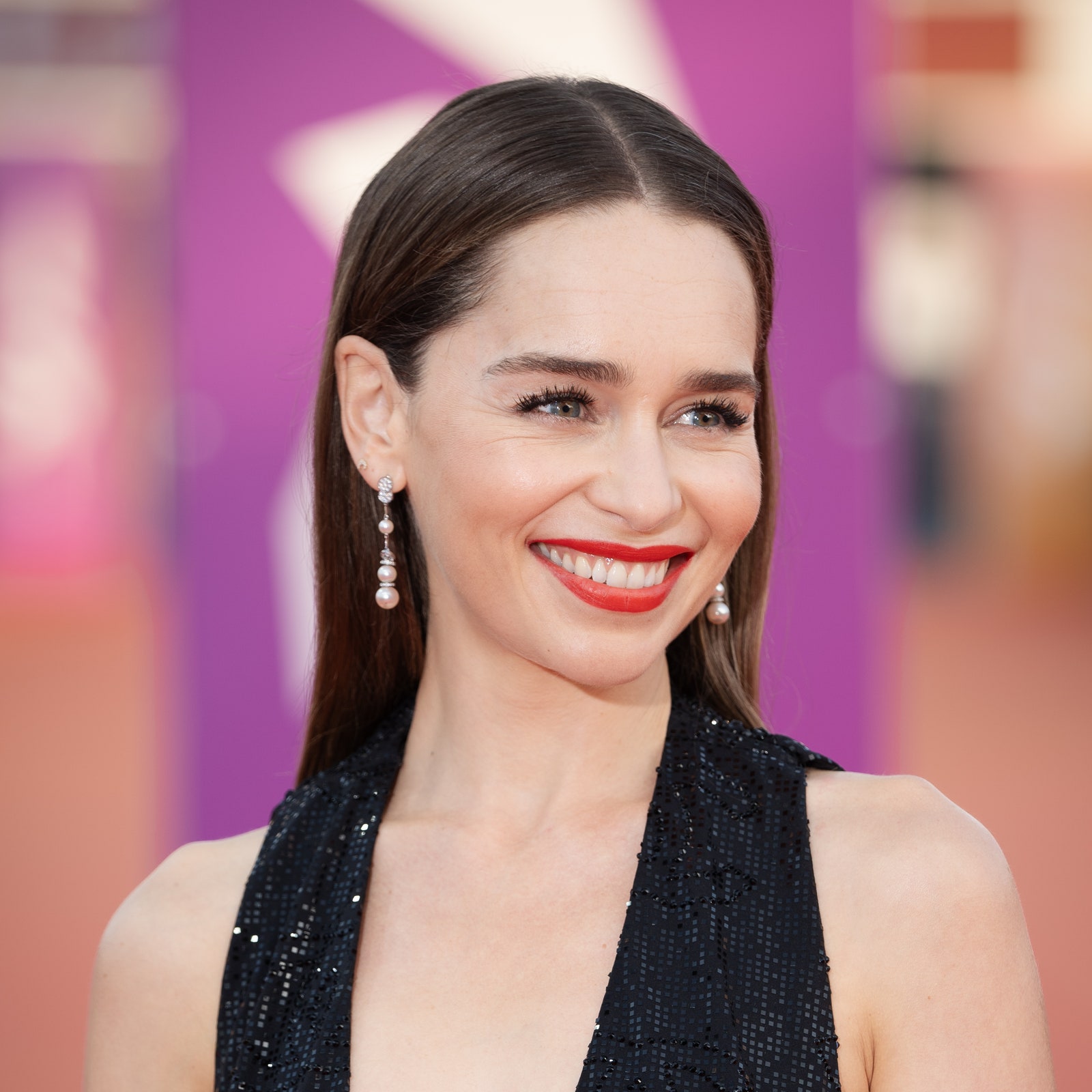 Emilia Clarke, Rebecca Marder… les looks beauté qui ont fait sensation sur le tapis rouge du Festival de Deauville