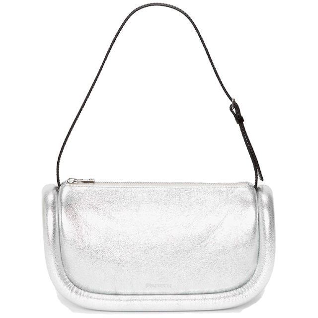 Bolso en color plata de JW Anderson